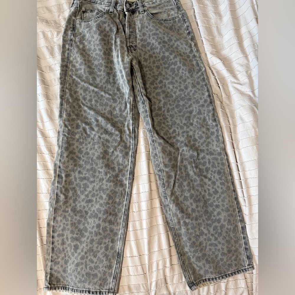 Universal Thread Olive Green Jeans